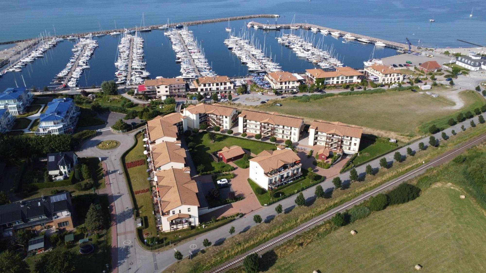 9994-Urlaubstraeume-Am-Meer-We-2-6 Ostseebad Kühlungsborn エクステリア 写真
